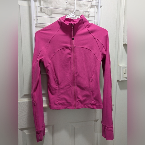 lululemon athletica Jackets & Blazers - Lululemon Nulu Cropped Define Jacket